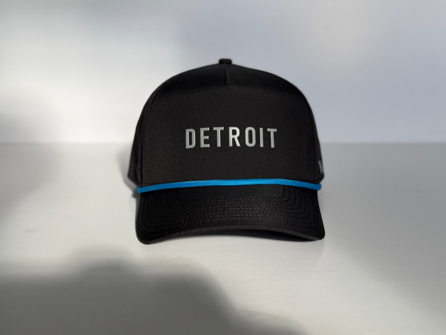 "DETROIT" • 5 PANEL W/ROPE • SNAPBACK • BLACK/BLUE