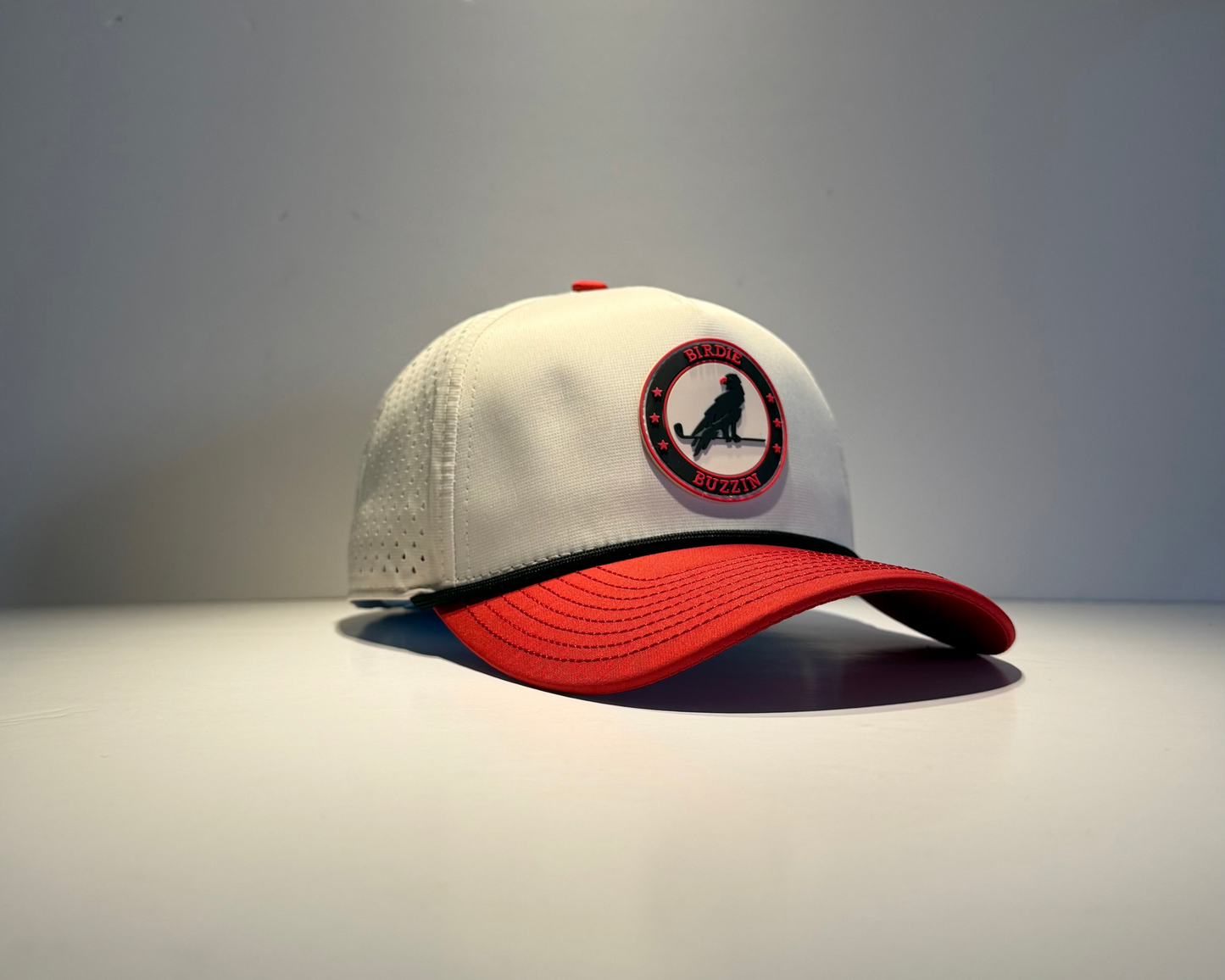 "THE DUDE" • 5 PANEL • SNAPBACK • OFF WHITE/RED