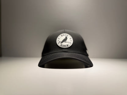 "THE CLASSIC" • 6 PANEL • SNAPBACK • BLACK
