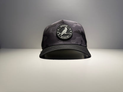 "THE EAGLE" • 5 PANEL • SNAPBACK • BLACK/CAMO
