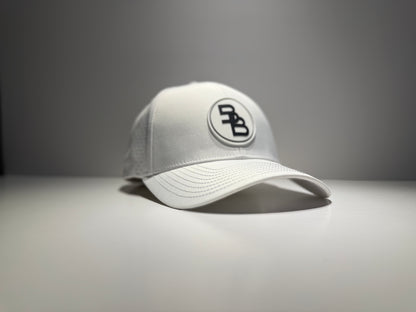 "THE TAILS" • 6 PANEL • SNAPBACK • WHITE