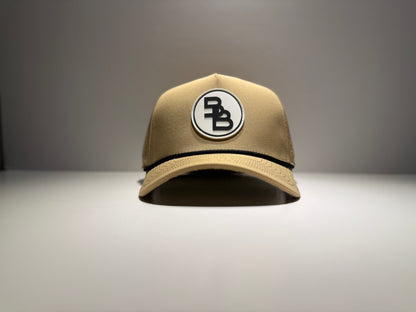 "THE BEAR" • 5 PANEL-ROPE • SNAPBACK • TAN